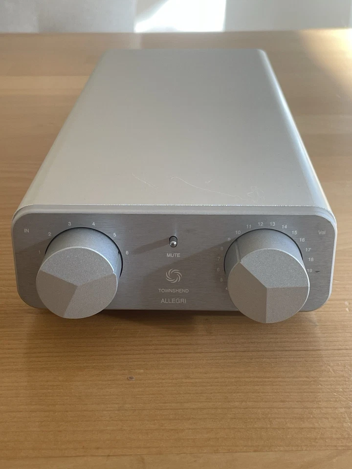 Townshend Allegri - Photo 1/3