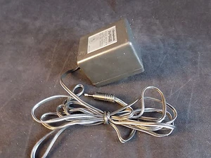 POWER SUPPLY ADAPTER TRANSFORMER DICTAPHONE P/N 877205 117 VAC to 7.5 or 6.5 VDC - Picture 1 of 5