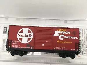 Spur N Micro Train MTL 10100050 ATSF 40' Hy-Cube Box Car #14064 Large Box - NOS - Bild 1 von 8