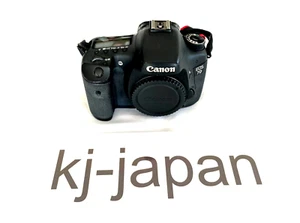 Lustrzanka cyfrowa Canon EOS 7D 18.0MP czarna jednostka główna z paskiem i nasadką - Zdjęcie 1 z 9