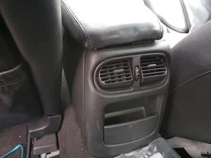 1999 2000 01 02 03 2004 2005 06 07 2008 JAGUAR S-TYPE CENTER CONSOLE VENT BLACK - Picture 1 of 2
