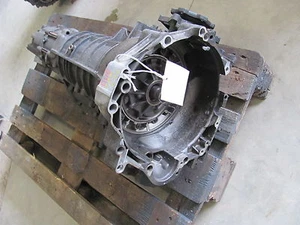 Automatikgetriebe 5-Gang Audi A8 defekt Kennbuchstabe DRN - Bild 1 von 2