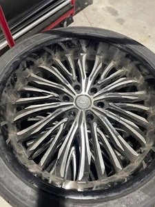 24" Velocity VW36 Wheel🔥24X9.5 6X139.7🔥+30 C.B 78.1 Black & Machined Rim +Lip - Picture 1 of 7