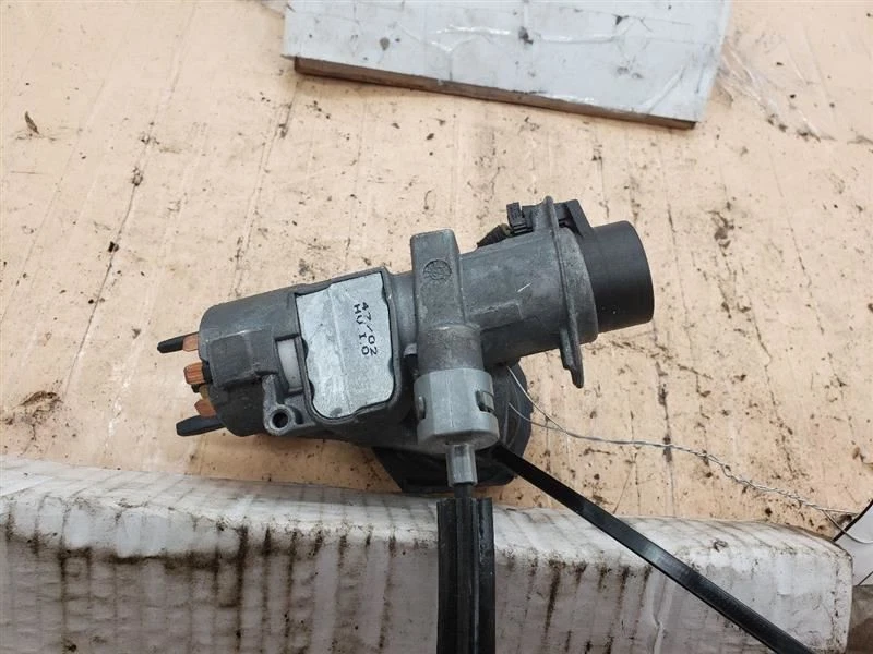 Interruptor de encendido City Canada solo se adapta a 99-11 GOLF 369646 Foto 1 de 4