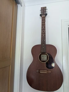 Martin 000-15 Acoustic Guitar with Hard Case - Picture 1 of 24