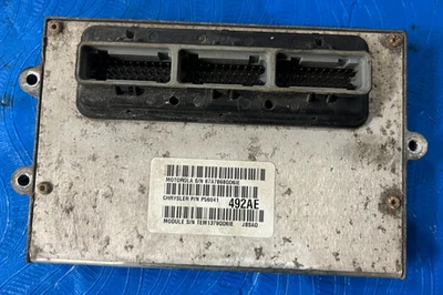 1999 Jeep Cherokee Sport Classic ECM ECU Engine Computer Module P56041492AE B16 Foto 1 de 4