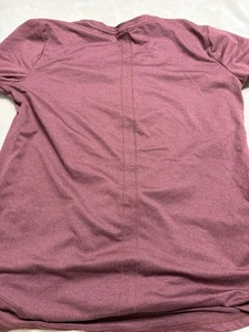 Camisa RBX cuello en V manga corta borgoña claro para mujer mediana  - Imagen 1 de 3