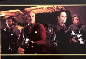 STAR TREK Next Generation, Capt Picard Leads the Hunt for the Borg; Mint - Picture 1 of 2