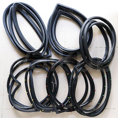 74-79 TOYOTA COROLLA KE30 KE55 4 puertas sedán resistente a la intemperie 7 piezas sello de goma Foto 1 de 2