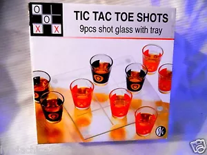 Tic Tac Toe Shot Glass Game BRAND NEW IN BOX (Set of 9 Glasses) - Foto 1 di 1