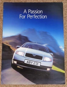 Folleto de ventas ŠKODA FABIA 2000 - Fabia 1.4 16 V "¿Qué coche?" Coche del año - Imagen 1 de 7