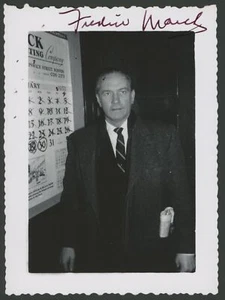 Fredric MARCH: Signed Original Photograph (ACTOR) (CANDID) - Picture 1 of 1