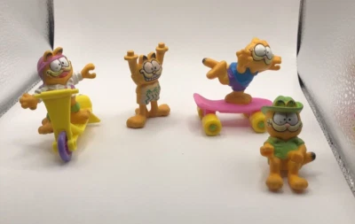 Vintage Lot Of 4 Garfield Figures - Image 1 of 4
