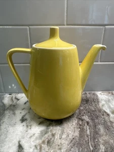 Villeroy & Boch Yellow Porcelain Teapot, Yellow & White, 6” Tall, PO/VG++ - Picture 1 of 13