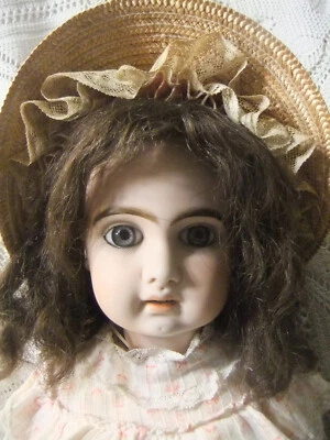 JUMEAU _POUPEE ANCIENNE TETE PORCELAINE_59cm env.T9 - Photo 1/4