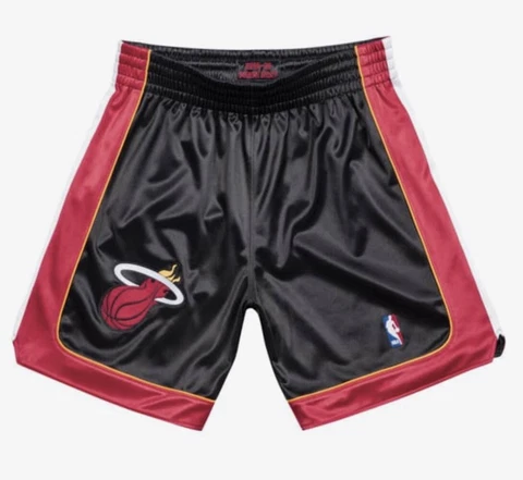 100% Authentic Mitchell Ness 05 06 Miami Heat HWC Shorts Size Large 44 NWT Cover