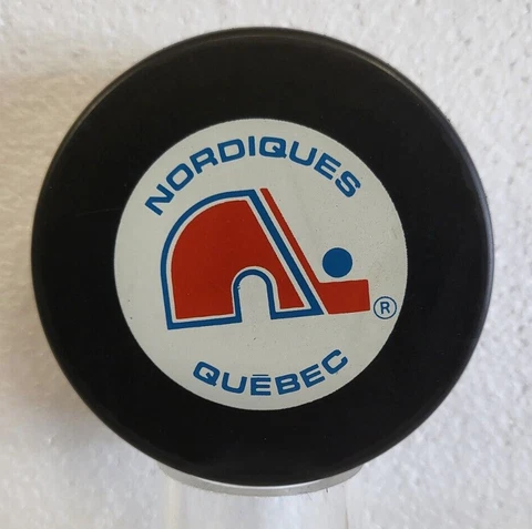 NHL HOCKEY QUEBEC NORDIQUES OFFICIAL TEAM LOGO PUCK VINTAGE Cover
