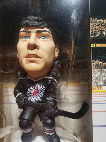 JAGR Headliners XL Oversized 1998 Hockey Player Limited Edition NHLPA W/ COA NIB Cover