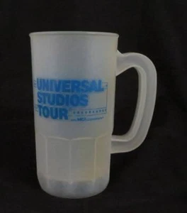 Vintage 1980er UNIVERSAL STUDIOS TOUR Kunststoff 5 1/4" Getränk BECHER Tasse MCA Film Movie - Bild 1 von 3