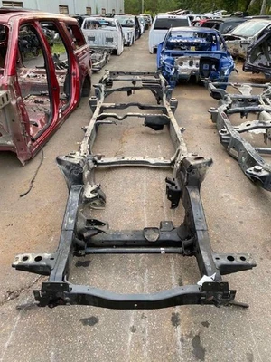 2017 - 2019 NISSAN TITAN XD 5.0L DIESEL 151.6" WB FRAME ASSEMBLY (BRACKETS CUT) - Image 1 of 4
