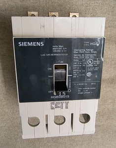 SIEMENS HGB3B015B Leitungsschutzschalter, 15 Ampere, 3-polig, 3-phasig, 65kA 600V - Bild 1 von 10