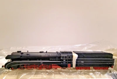MARKLIN HO 37080 3000HP BR 10 EXPRESS STEAM LOCOMOTIVE NIB WITH SOUND EFFECTS - Image 1 of 4