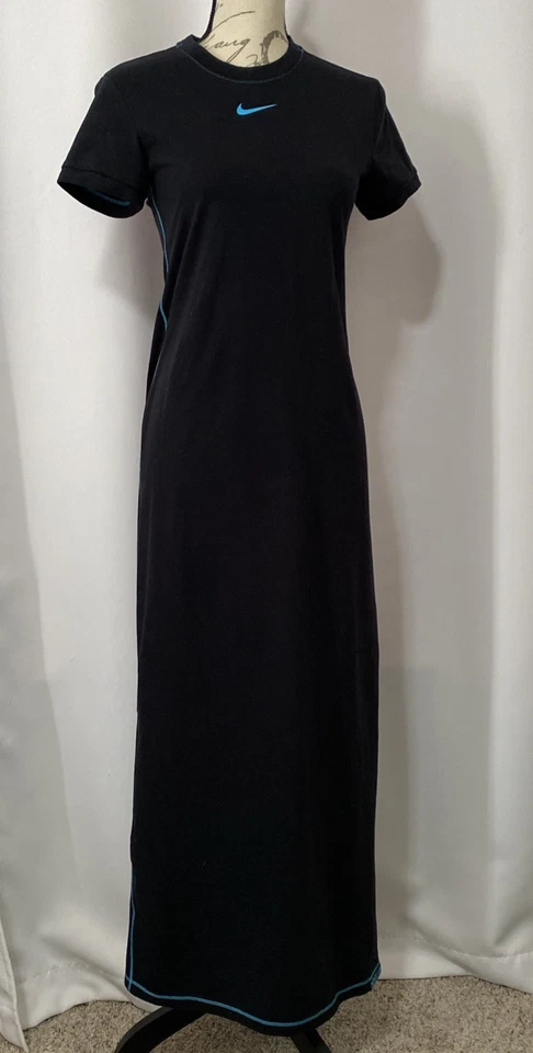 Maxi Vestido Nike Manga Corta Jersey Negro Azul Borde Swoosh Talla M Nuevo sin Etiquetas Foto 1 de 4