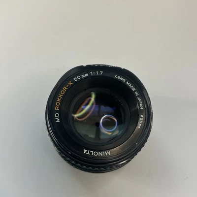 Lente MINOLTA 50 mm f/1,7 ROKKOR-X MD con versión Minolta letras naranja astillada Foto 1 de 4