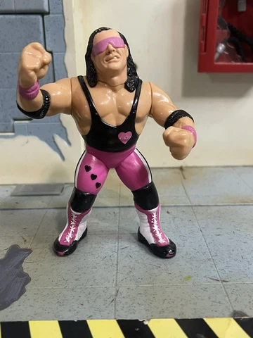 Bret The Hitman Action Works Series 4 WWF WWE Hasbro Wrestling 1991 Figure Cover