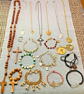 Vintage Avon, AJMC, Lia Sophia, Religious / Catholic Mixed Jewelry Lot - Picture 1 of 18
