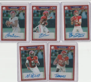 2024 LEAF ALABAMA CRIMSON TIDE TEAM SET JALEN MILROE LAW SIMPSON AUTO 31/40 - Foto 1 di 1