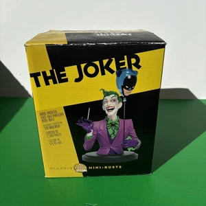 Batman Clásico DC Directo Mini Busto El Guasón Edición Limitada Nuevo Con Caja - Imagen 1 de 6