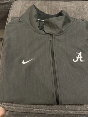 Chaqueta Nike de la Universidad de Alabama emitida por el equipo Orange Bowl grande Foto 1 de 4