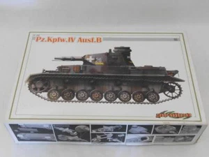 1/35 Dragon Cyber Hobby PzKpfw IV Ausf B German WW2 Tank Plastic Scale Model Kit - Picture 1 of 2