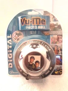 Digital Vu-Me Photo Digital Frame Soccer Display 1.5" LCD 70 Photos 23259 - Picture 1 of 9