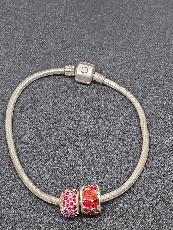 Brazalete de cuentas Chamilia de plata de ley con dije - 2 dijes 925 rojo y púrpura 7,5" Foto 1 de 4