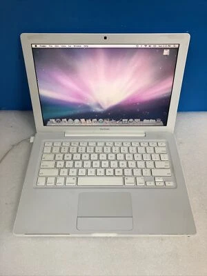 Apple 13" A1181 Late 2007 MacBook C2D CPU / 1GB RAM / 120GB HDD / No Battery ~ - Image 1 of 4
