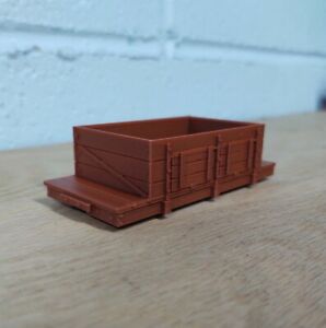 On30 Scale 14ft SIDE DOOR GONDOLA. No trucks/couplers. OXIDE RED. 3D Print. NEW!