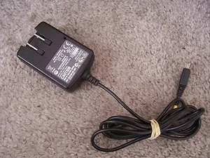 Motorola Original Zubehör Hersteller SPN5202B Ladegerät - Bild 1 von 1