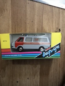 Vintage CAR TOY RAF 2203 ambulance USSR RUSSIA 1:43 1986 Box RRR Rare Mint - Picture 1 of 6
