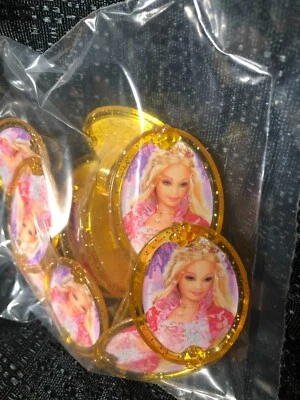 Deco Pics Barbie Cupcake Topper / 12 ct / NUEVO / Barbie Cupcake Ring Foto 1 de 4