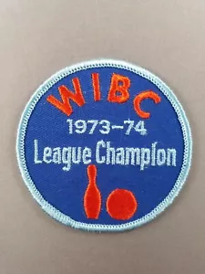 Toppa da cucire ricamata WIBC League Champion Bowling donna 1973-74 - Foto 1 di 3