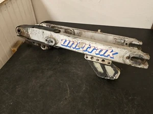 Suspensión basculante de rueda trasera Kawasaki KDX250 1991-94 con guía de cadena deslizante - Imagen 1 de 13
