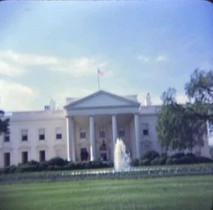 Vtg 1970’s Lot 23 Slides Washington Monument White House Car Zoo 35mm 1979 Kodak - Picture 1 of 9