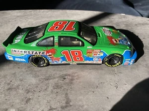 Action 2002 Bobby Labonte #18 Interstate Batteries Muppets 25 Yrs 1:24 Pontiac - Picture 1 of 5