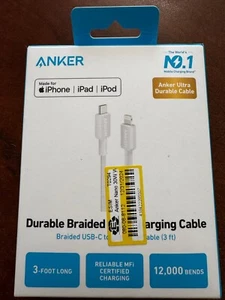 Anker 3' Braided USB-C to Lightninn Charging Cable - White - Photo 1 sur 2
