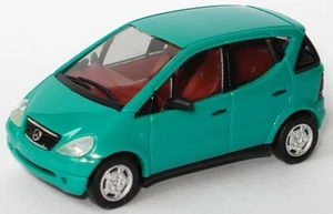 BUSCH 48600 Mercedes-Benz Clase A (W168) Verde Oasis Escala H0 1/87 - Imagen 1 de 1