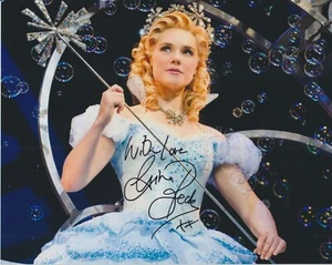 Gina Beck HAND SIGNED 8x10 Photo Autograph Wicked The Musical Glinda - Picture 1 of 2