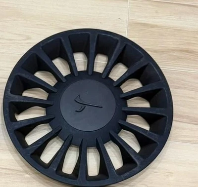 1 copricerchio Coprimozzo Lancia Ypsilon, dal 2011 originale usati 15 pollici - Immagine 1 di 2