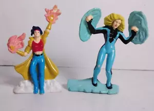 Figurine Jubilee & Invisible Woman Zizzle 2005 Marvel Zizzlingers miniatura 2,5" - Foto 1 di 14
